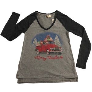 NWT Altar’d State Merry Christmas Vintage Truck Raglan Tee Long Sleeve Size XS